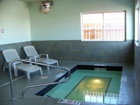 North Park Inn & Suites Walden Bagian luar foto
